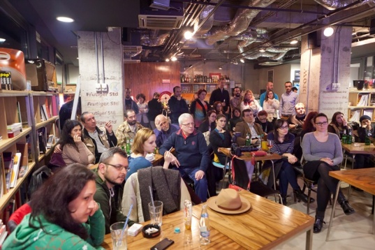 Interviu cu Vaughan Smith - Frontline Club București