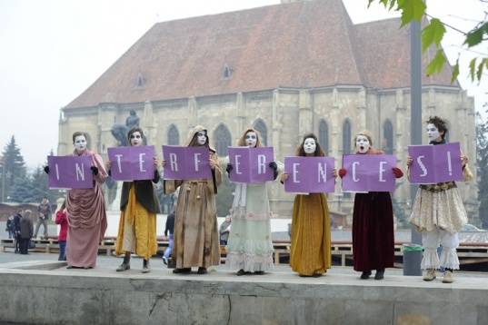 Interviu cu Gábor Tompa, directorul Festivalului Interferențe 