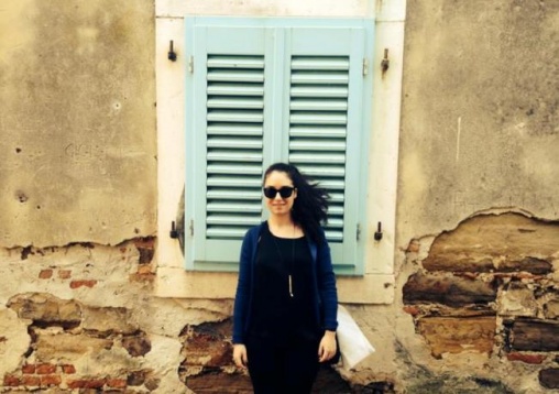 Lia Bira // Get closer