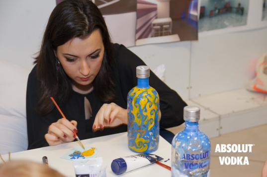 Invitație la inspirație de la UNArte și ABSOLUT