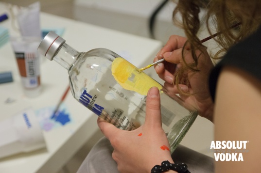 Invitație la inspirație de la UNArte și ABSOLUT