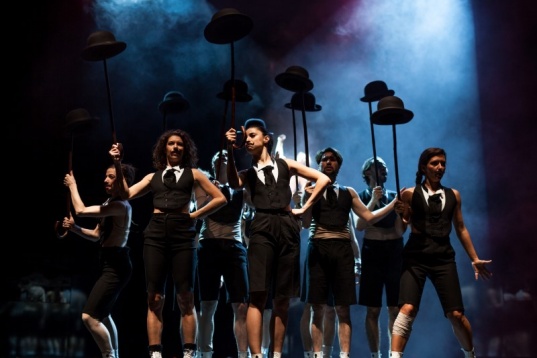 Macaz industrii creative