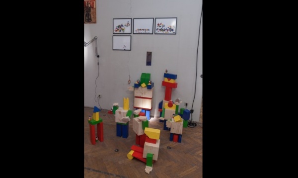 Ana Ștefan // Decizii