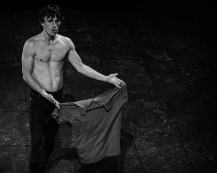 Seri cu dans până pe 21 martie