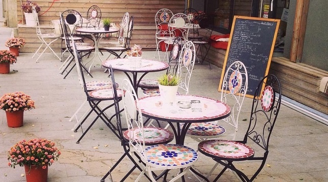 AD HOC BISTRO // Aperitivo evening 