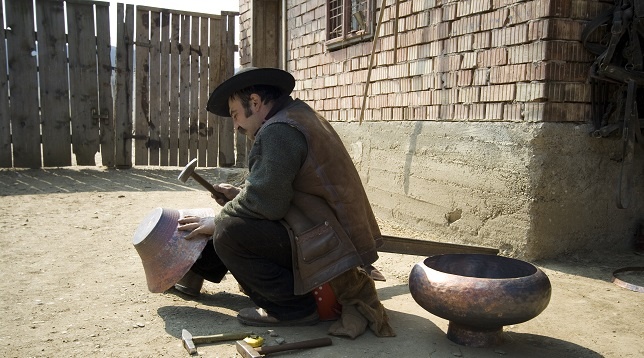 MEȘTESHUKAR BUTIQ // Modern Design Meets Traditional Craftmanship