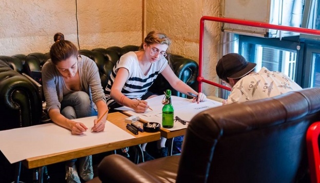 VISUAL PLAYGROUND // Visual Playground: Then & Now