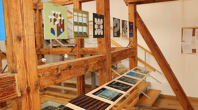 ARHITECTURA & UAR // Graphic design competition launch