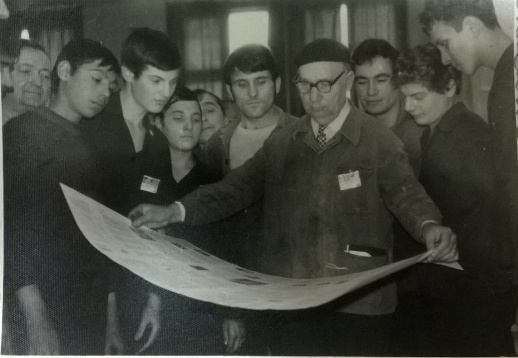 The Now Generation - Povești din hârtie cu Nea Sile