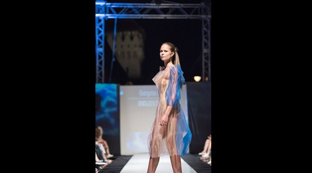 Alina Gurguţă // Endless dress