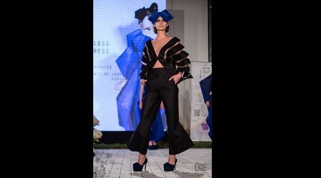 Alina Gurguţă // Endless dress