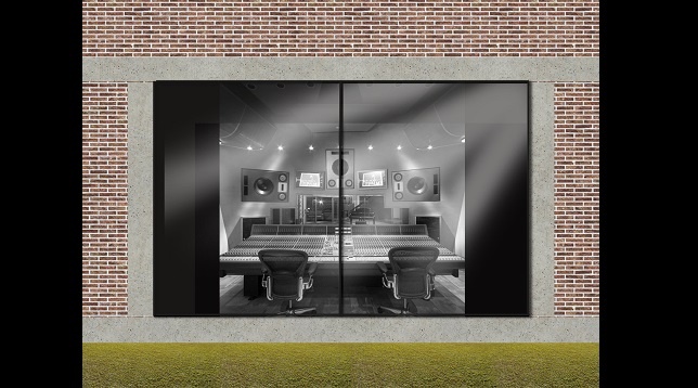 Andra Măceșanu // Beyond the screen