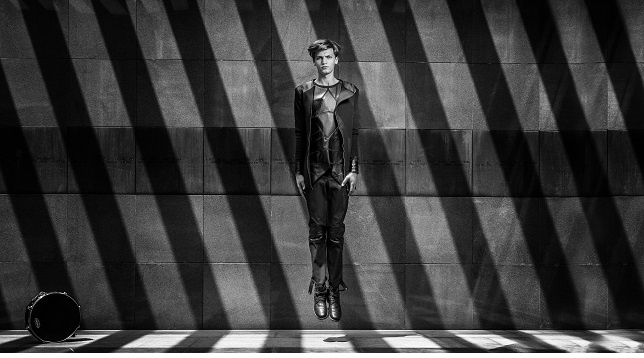 Damian Mihai // Exilium