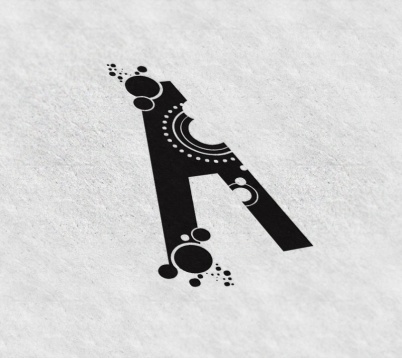 MĂDĂLINA ȚÂNȚĂREANU