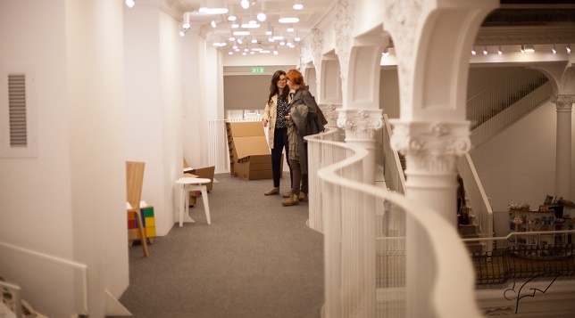 ROD CĂRTUREȘTI // Vă rugăm nu vă așezați #2 