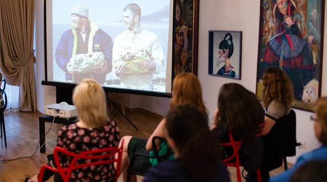 CONCEPTUAL LAB // Design local pe scena globala