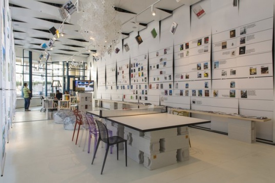 igloo media // igloo 10 - AB_D architecture book in debate