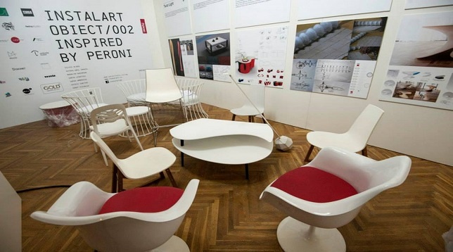 INSTALART/ OBIECT/ 004. Inspired by UniCredit Bank