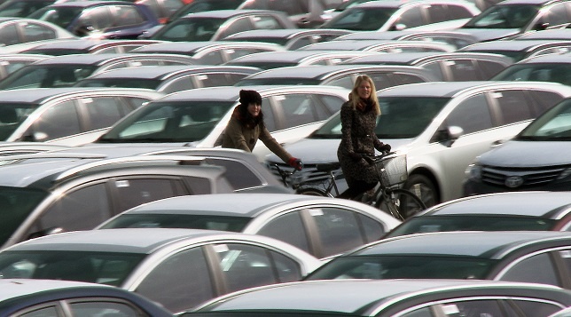 AMBASADA SUEDIEI IN ROMANIA // Bikes vs. Cars
