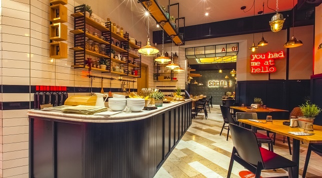 RDW Hotspot // Social 1