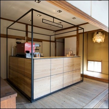 Juriul de la ABSOLUT Call For Untold 