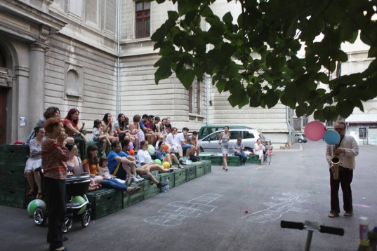 Universitatea ludică @Comuna Universitară 