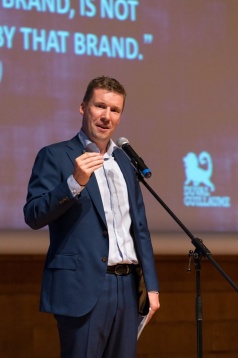 49 de lucrări finaliste ȋn competiția Effie Awards 2016