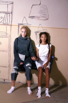 Cristina Gheorghe // P.I.L.L.O.W