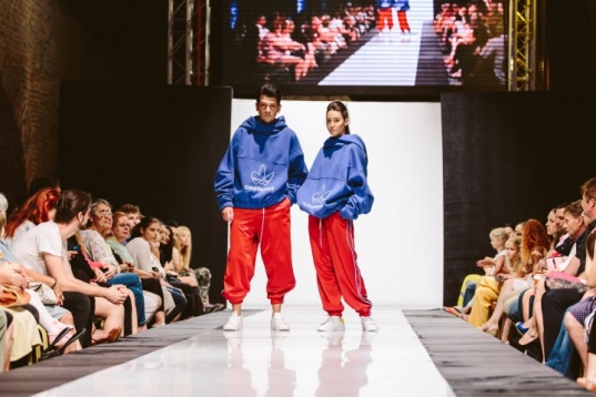 Ioana Grama // Amibas*