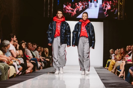 Ioana Grama // Amibas*