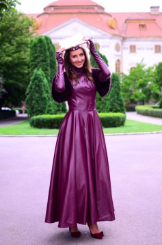 Oana Diana Hăbășescu // Geneviève