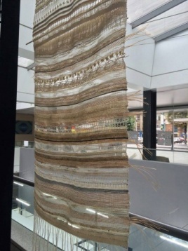 Alessia Santucci // Urme și îmbinări. Costumul obiect