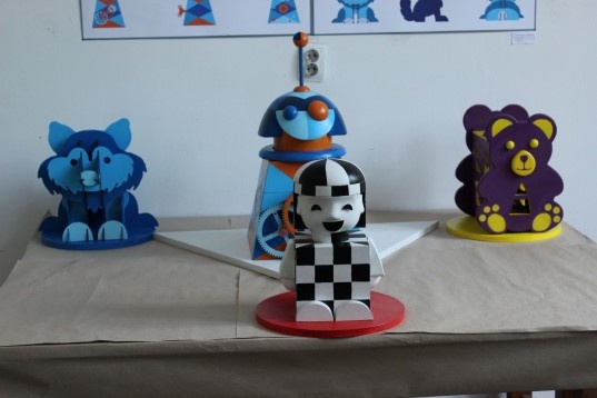 Alina Boaru // Jucării terapeutice 