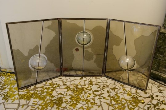 Andrei Pop // Geometriile sferei - axis mundi triptic 