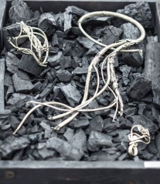 Cristina Gheorghe // Axis mundi 