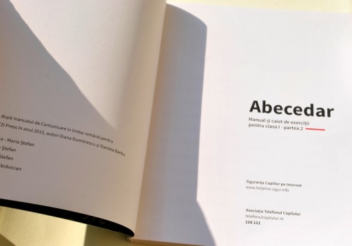 Ana-Maria Ștefan // Design de carte - Abecedarul școlar 