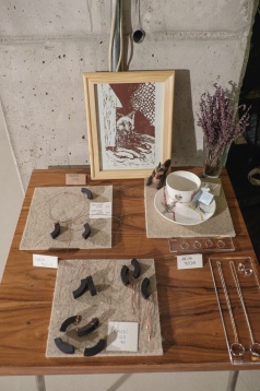 Pop-up Store-ul Diploma la cafeneaua The Institute