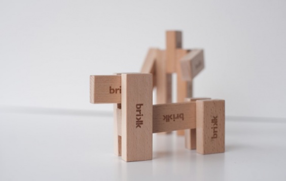 BRIKK TOYS 