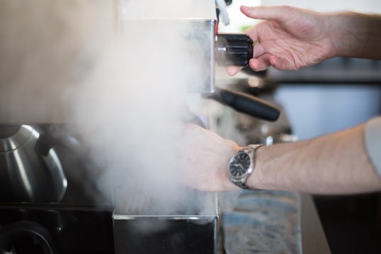 Artichoke Coffee Shop // Expoziție de fotografie 