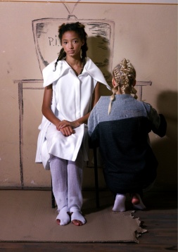 Ambasada Olandei susţine tinerii artişti de la Romanian Design Week 2017