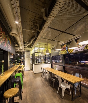 Ubikubi // Cocktail Party