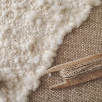 "Threads of Tradition" la Central de Diseño din Madrid