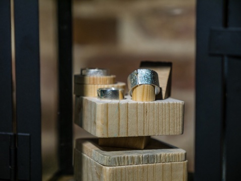 Liliana Stoica, Ciprian Manda și Angela Ciobanu într-o expoziție semnată de Asociația Atelierul de Creație