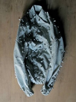 PATZAIKIN OBJECT BY OLAH GYARFAS