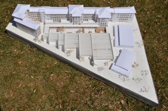 Andreea Ștefania Precup // Școala din jurul grădinii. Extinderea Colegiului Național „I.L.Caragiale” București