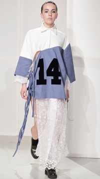 Bianca Negrea // Confused