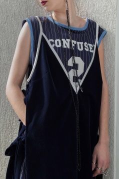 Bianca Negrea // Confused