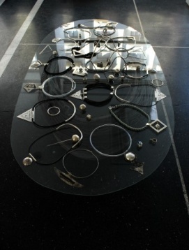 CLAUDIA PUȘCAȘIU // BLACK HOLE