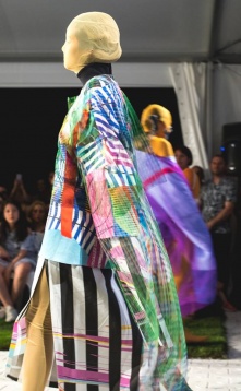 Ioana Adam // POST A R T INTERNET 