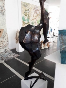 Mihai Radu Tudor // Ambivalența calului de mare